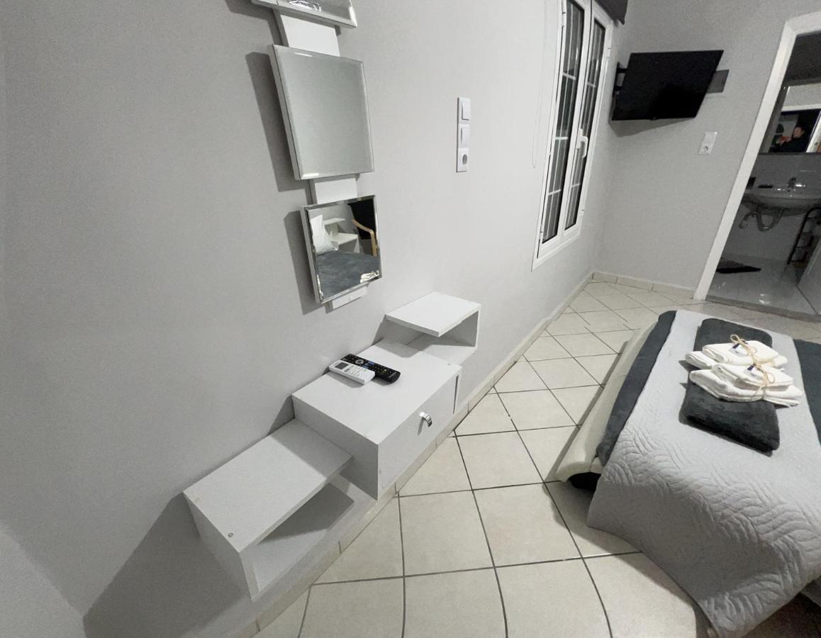Kini Jet, Luxury Appartment 20M From The Beach מראה חיצוני תמונה